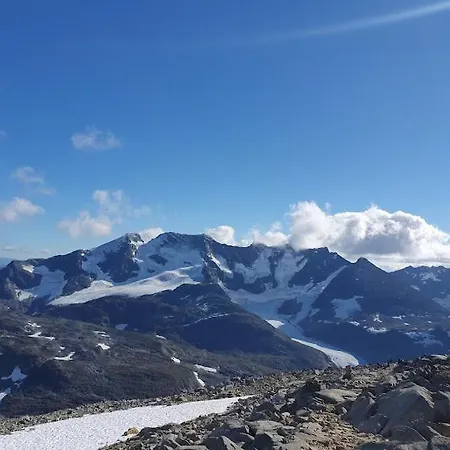 Molden 2-fjellutsikt Og Jacuzzi Tilgang. Leilighet *