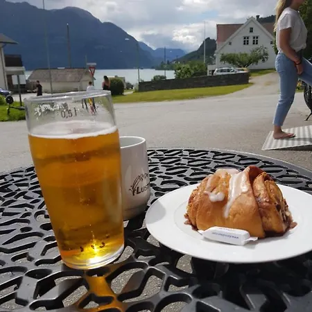 Molden 2-fjellutsikt Og Jacuzzi Tilgang. 公寓 Luster